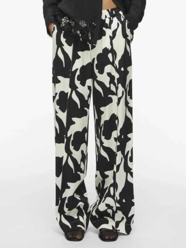 VILA Trousers & Leggings^HIGH WAIST TROUSERS