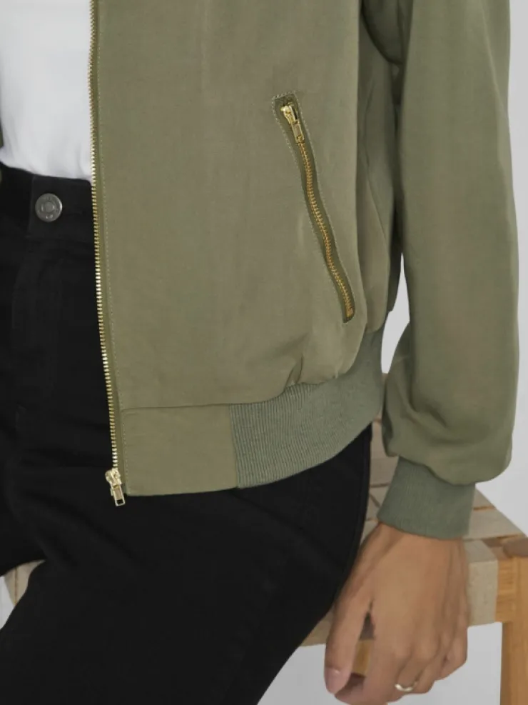 VILA Jackets & Coats^ZIPPER BOMBER JACKET